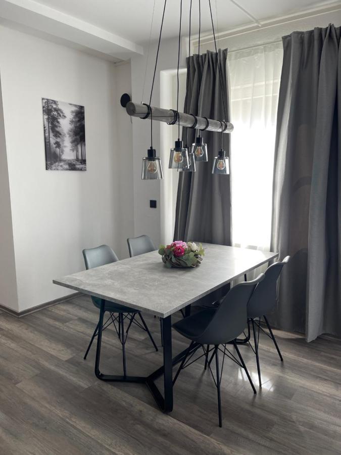 Ferien Am Markt - Appartement Zweiundzwanzig Кведлинбург Екстериор снимка